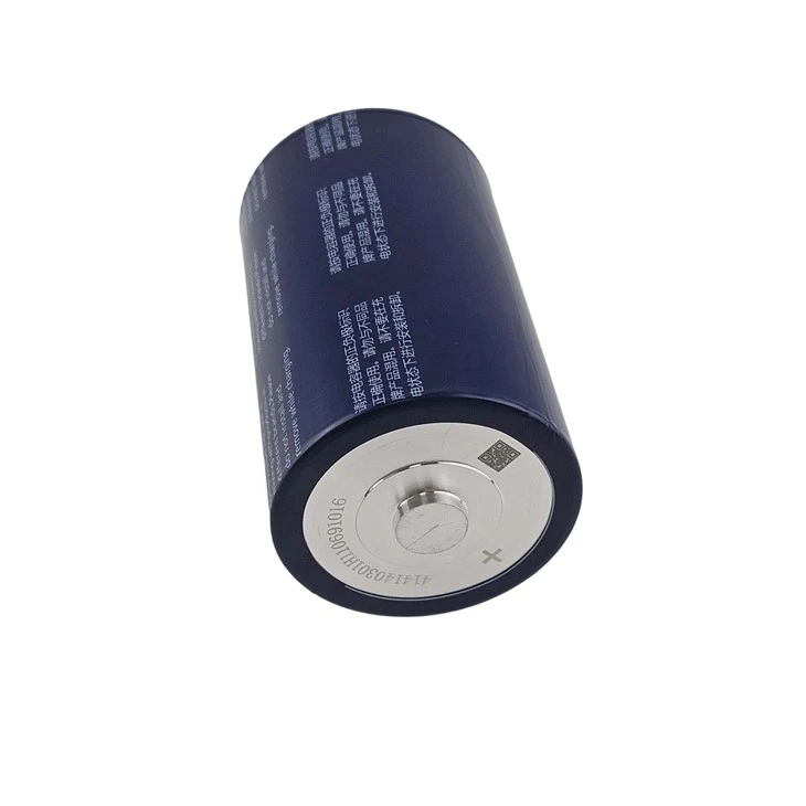 Supercondensator hibrid de mare putere 2000F